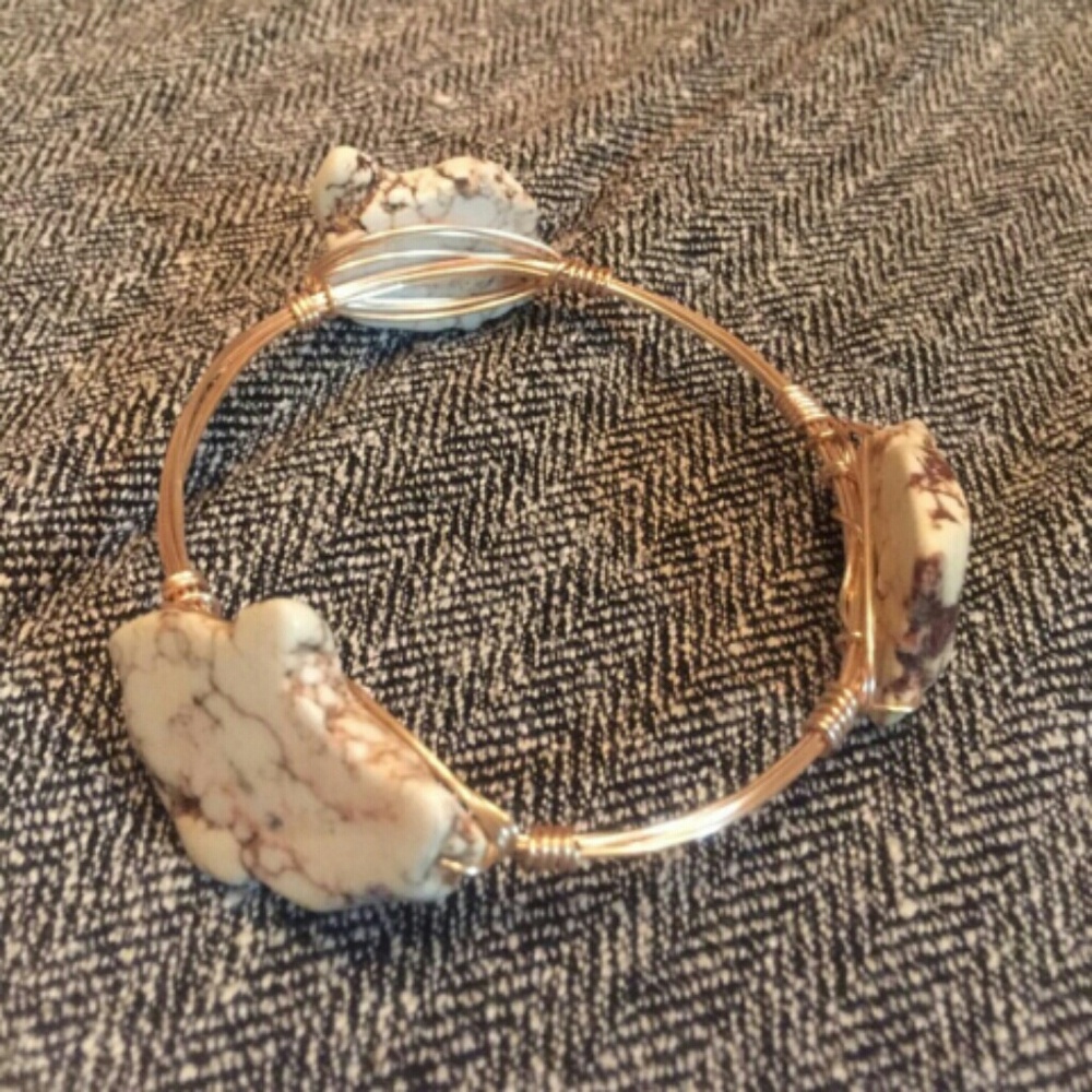 Wire wrap bracelet